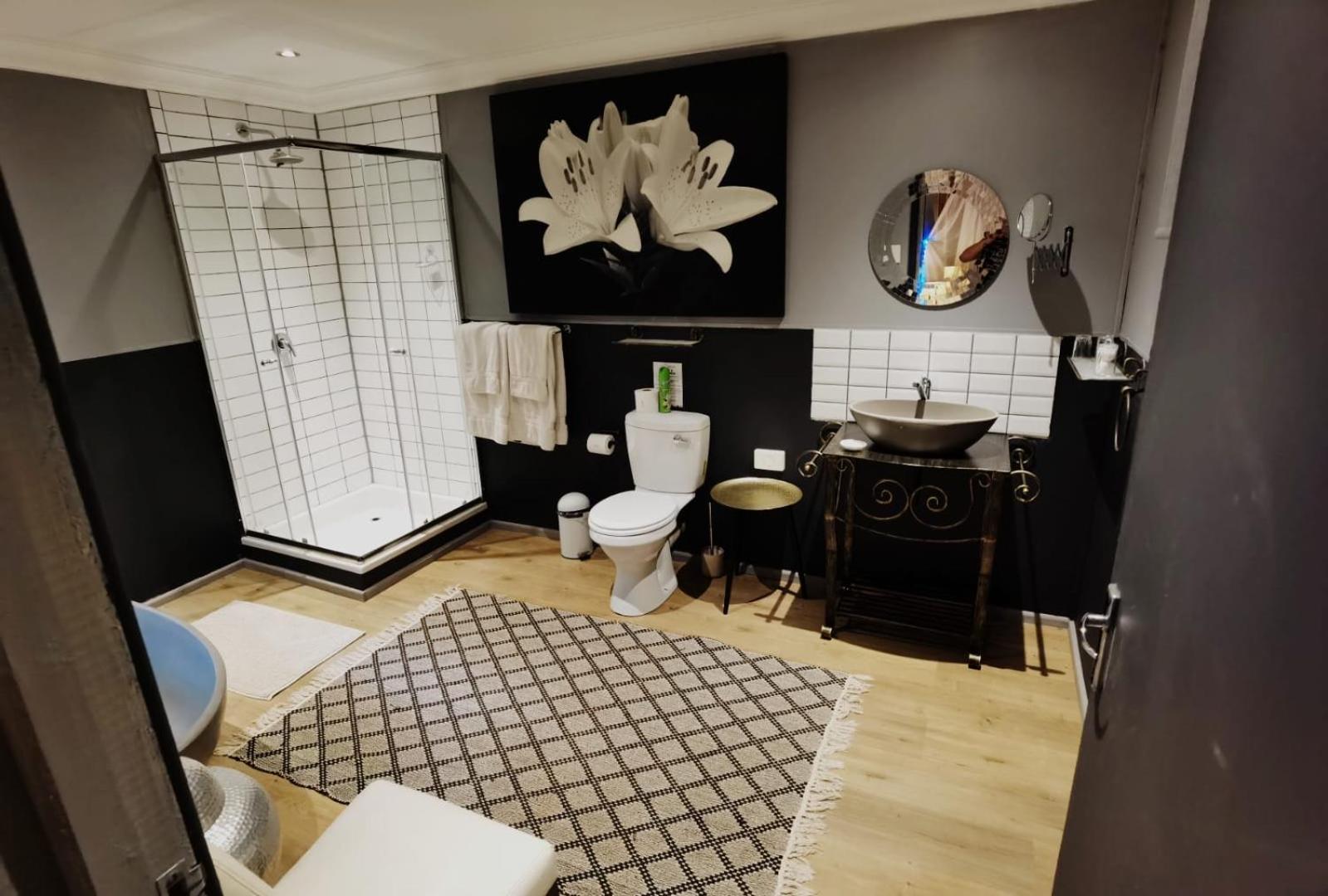 Iris Retreat & Island Day Spa Hartbeespoort Exteriör bild